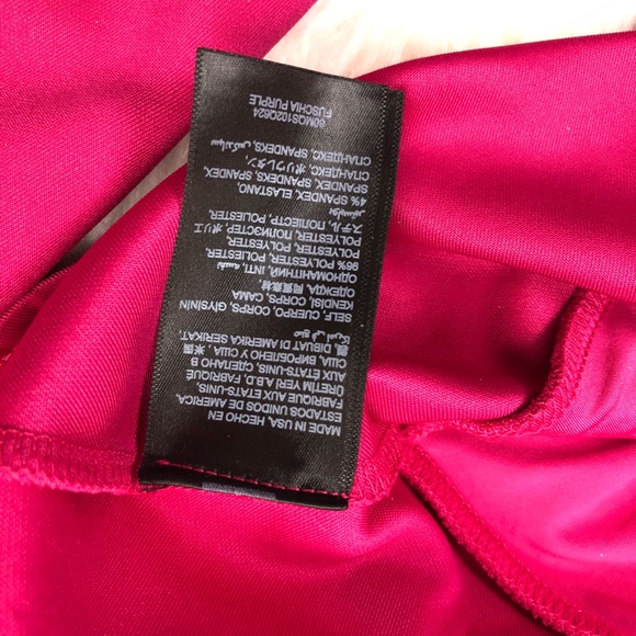 NWT BEBE Peplum Top w cut out Neckline, Small - Picture 6 of 6